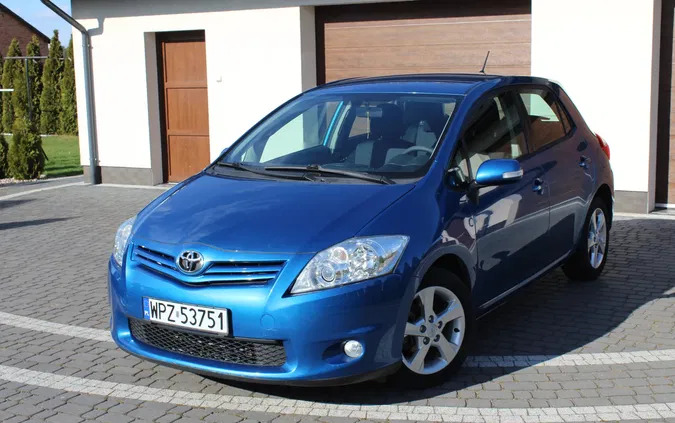 toyota chorzele Toyota Auris cena 22500 przebieg: 160000, rok produkcji 2010 z Chorzele